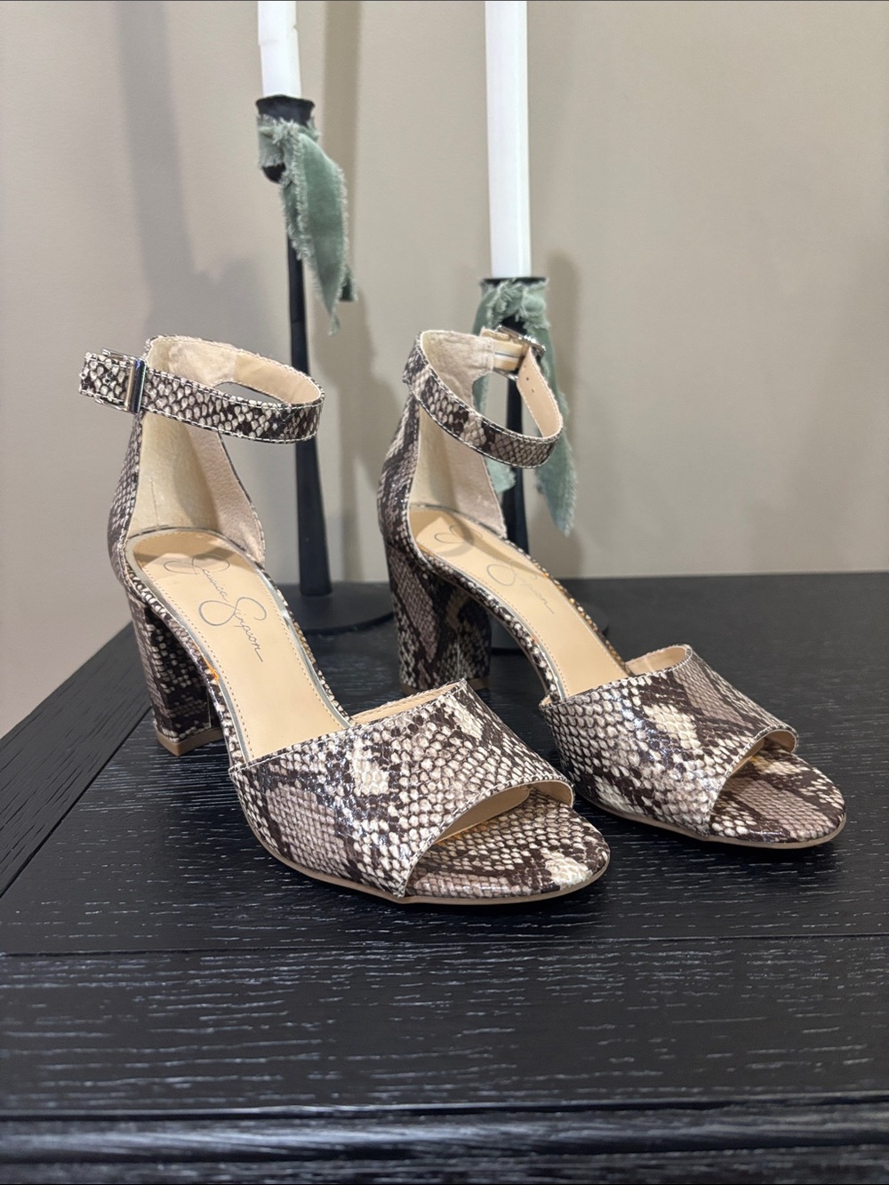 Ladies Jessica Simpson Snake-Print Ankle Strap Block Heels Size 7.5